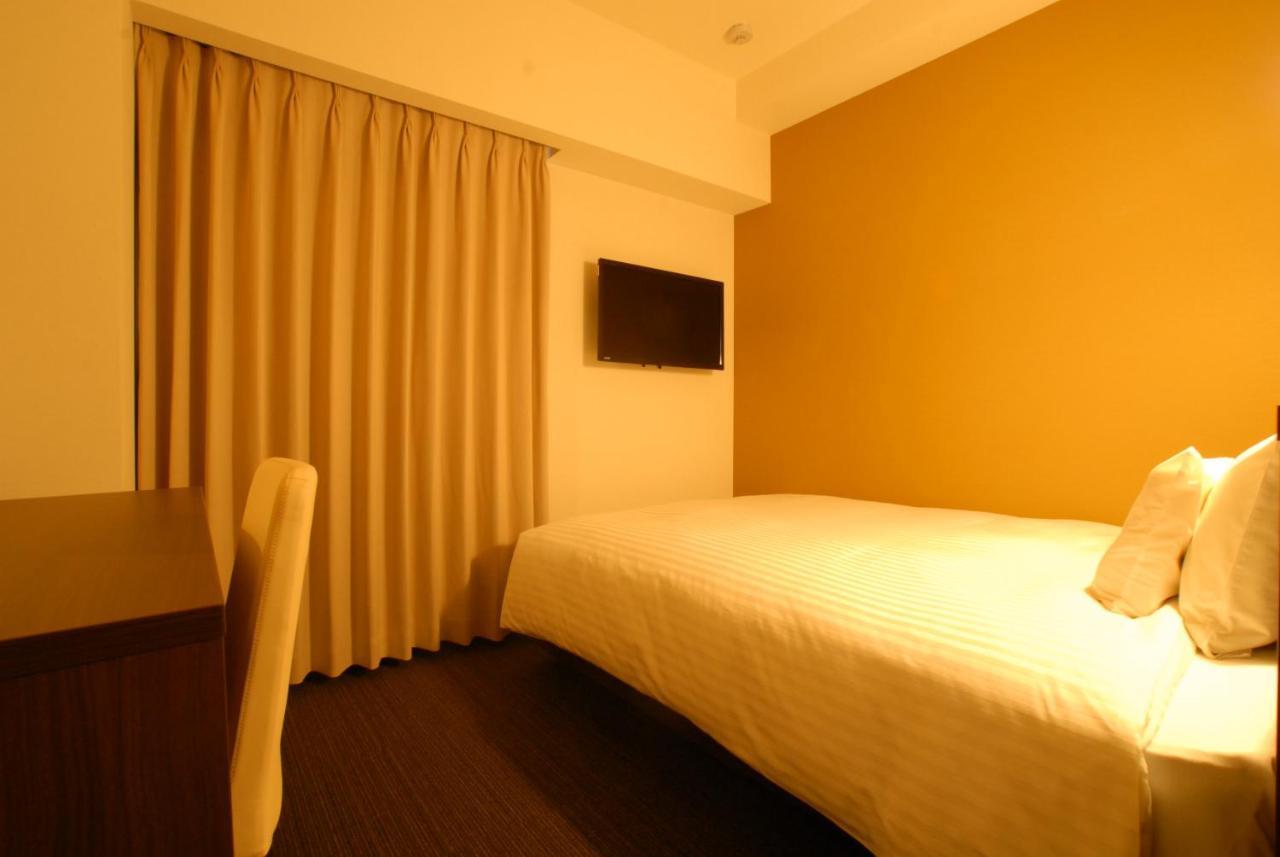 Ab Hotel Тойохаши Екстериор снимка